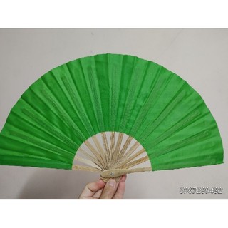 Quạt vải lụa cao cấp Màu xanh lá cây