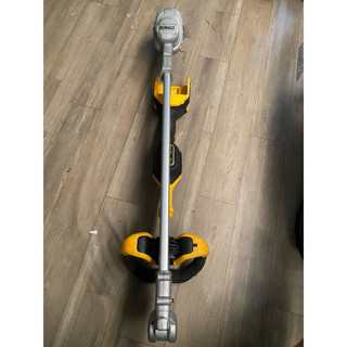 Thân máy cắt cỏ dewalt 20v
