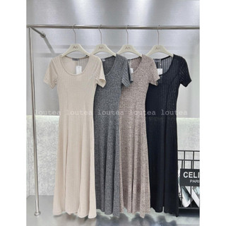 Đầm tăm nhung cổ vuông 680