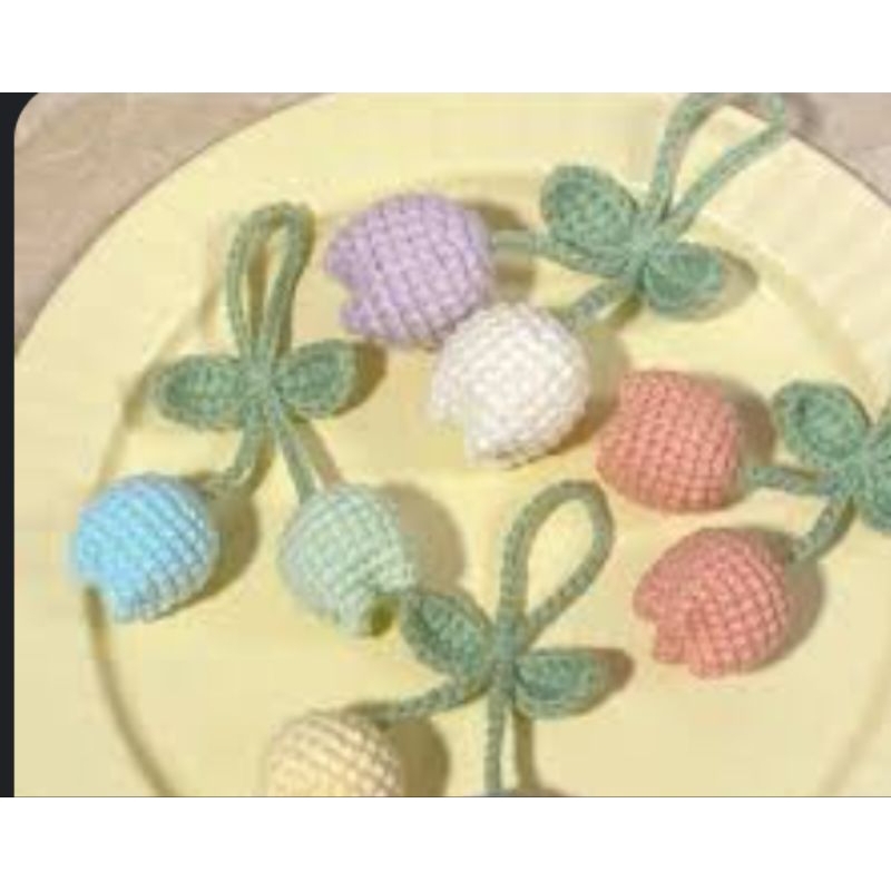 móc khoá tulip 🪐 ( nt shop chọn màu )