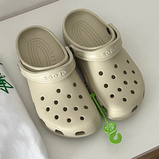 Crocs classic BONE/BE tặng 6 jibbitz khi mua