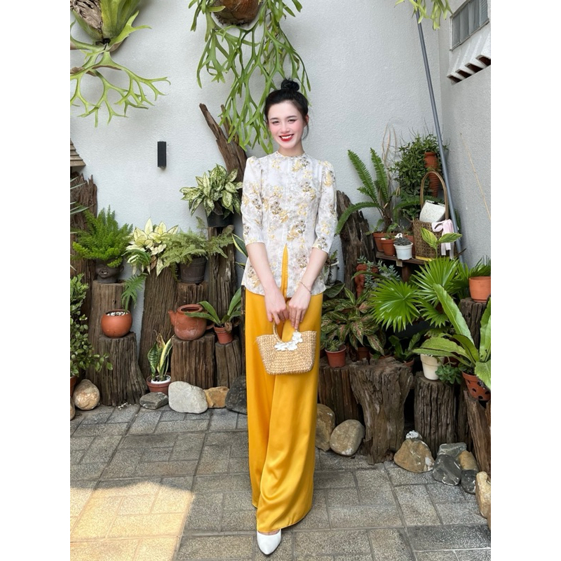 Bộ áo bà ba pháp phục nữ Lan’s lụa Mango cổ tròn tay phồng lỡ kèm quần dài mặc đi chùa đi lễ