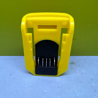Đế sạc cho pin Dewalt 18v dùng adapter 21V