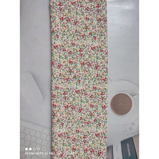 2m Vải lụa lạnh hoạ tiết hoa siêu nhí