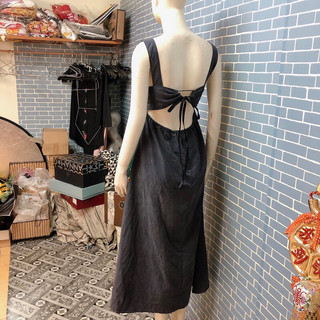 đầm suông xám tro đen 2 dây