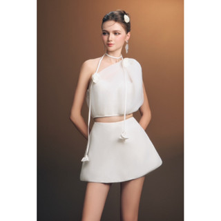 Amora Top - ( Áo chén cúp xéo vai + kèm dây hoa )