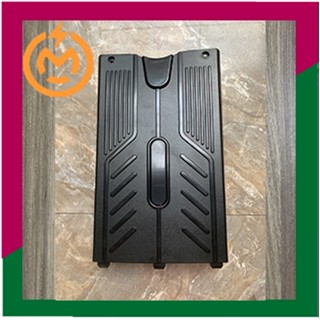 Gác chân nhựa , để chân, nắp nhựa đậy hộp bình xe đạp điện Newbeer