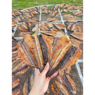 Khô cá trê ướp sả ớt thơm ngon nức mũi - Bà Na Food