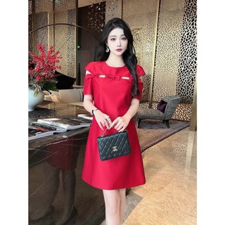 VAY NƠ PHỐI HỞ NGỰC HÀNG NHẬP QUẢNG CHÂU