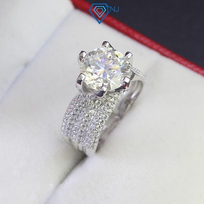 Nhẫn nữ bạc Moissanite 10 ly xi bạch kim kèm thẻ tra cứu bản to tinh tế sang trọng NNM0041 - Trang Sức TNJ