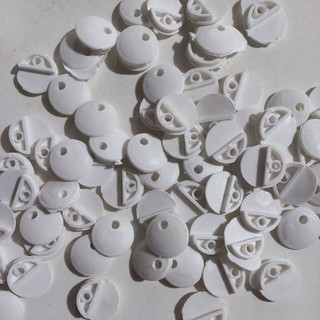 Cúc kính giữ kính