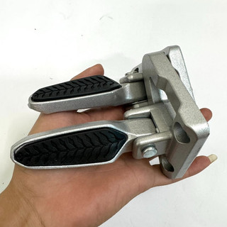 F1 Để chân xmen đời mới lắp cho tất cả dòng xe điện xmen