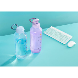 Bình nước chia vạch MOTIVATION 2L Tupperware chính hãng