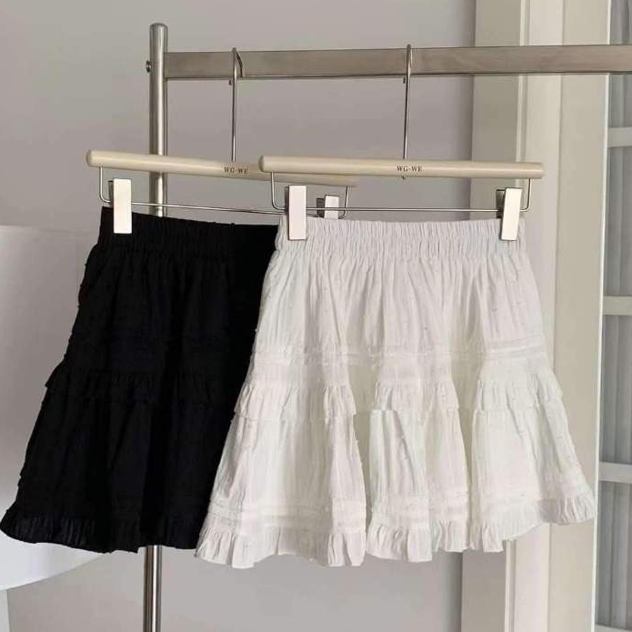 Chân Váy Ngắn Xoè Tầng Chấm Bi Xếp Ly 2 Màu Mặc Đi Chơi, Đi Du Lịch, Labibi | BigBuy360 - bigbuy360.vn