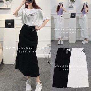 Ảnh tự chụp chân váy jeans maxi chỉ giữa xẻ sau