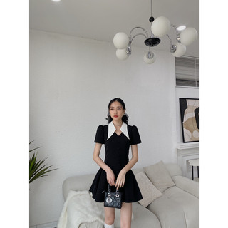Váy cổ nhọn hàng cúc 682