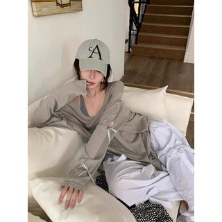Áo Thun Tay Dài Oversize Đính Nơ Trơn