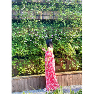 đầm maxi hoa trễ vai