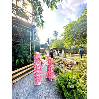 đầm maxi hoa trễ vai