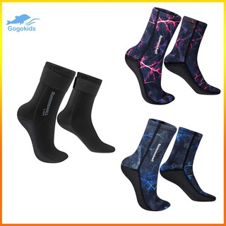 Vo neoprene 3mm tat lien quan den bao ho lanh cho nam va nu boi loi chong truot cheo buom