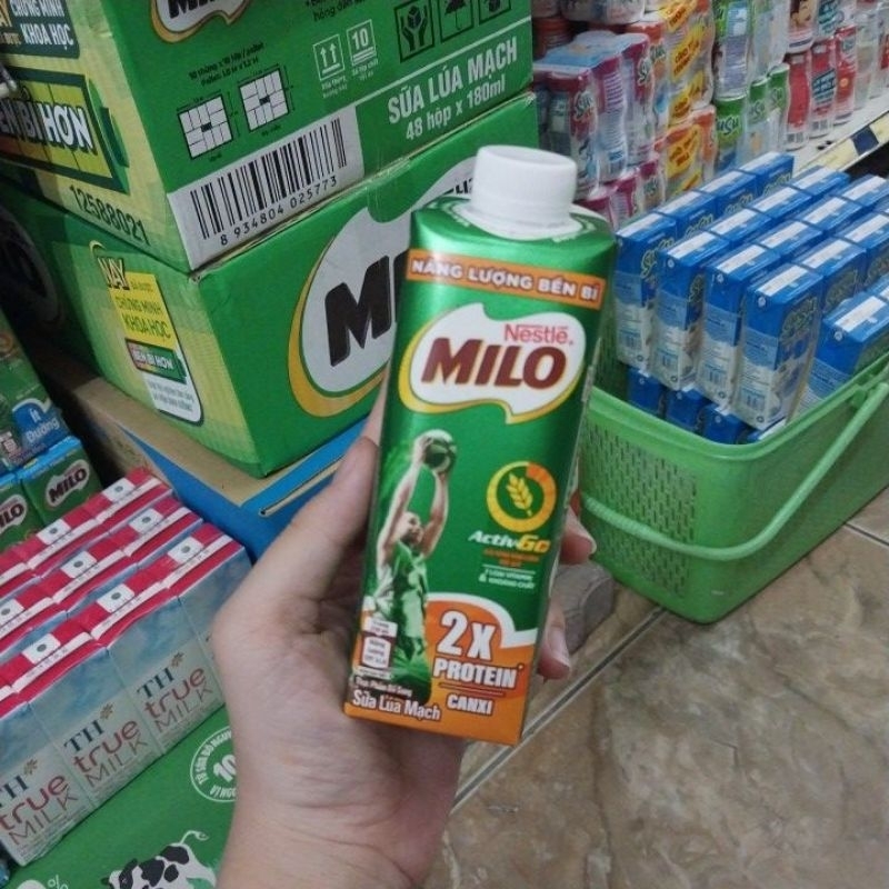 Sữa Milo lúa mạch ngũ cốc cân bằng bữa sáng 210ml