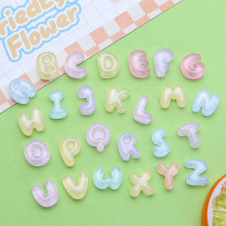 Charm chữ cái, charm gắn xe, gắn nón bảo hiểm, charm nơ custom tên theo lược, custom nhựa Handmade Tiệm chúng Minh
