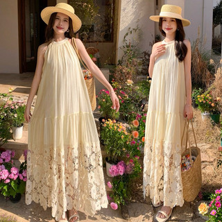 Váy suông thiết kế hoa tinh tế