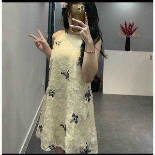 [Có size- Hình thật chụp sàn] Đầm suông cổ yếm ren hoa siêu xinh đẹp