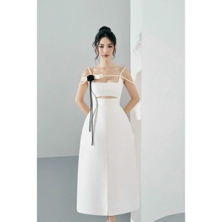 [Hình thật chụp sàn] Đầm midi 2 dây khoét ngực xẻ trước đính hoa rời