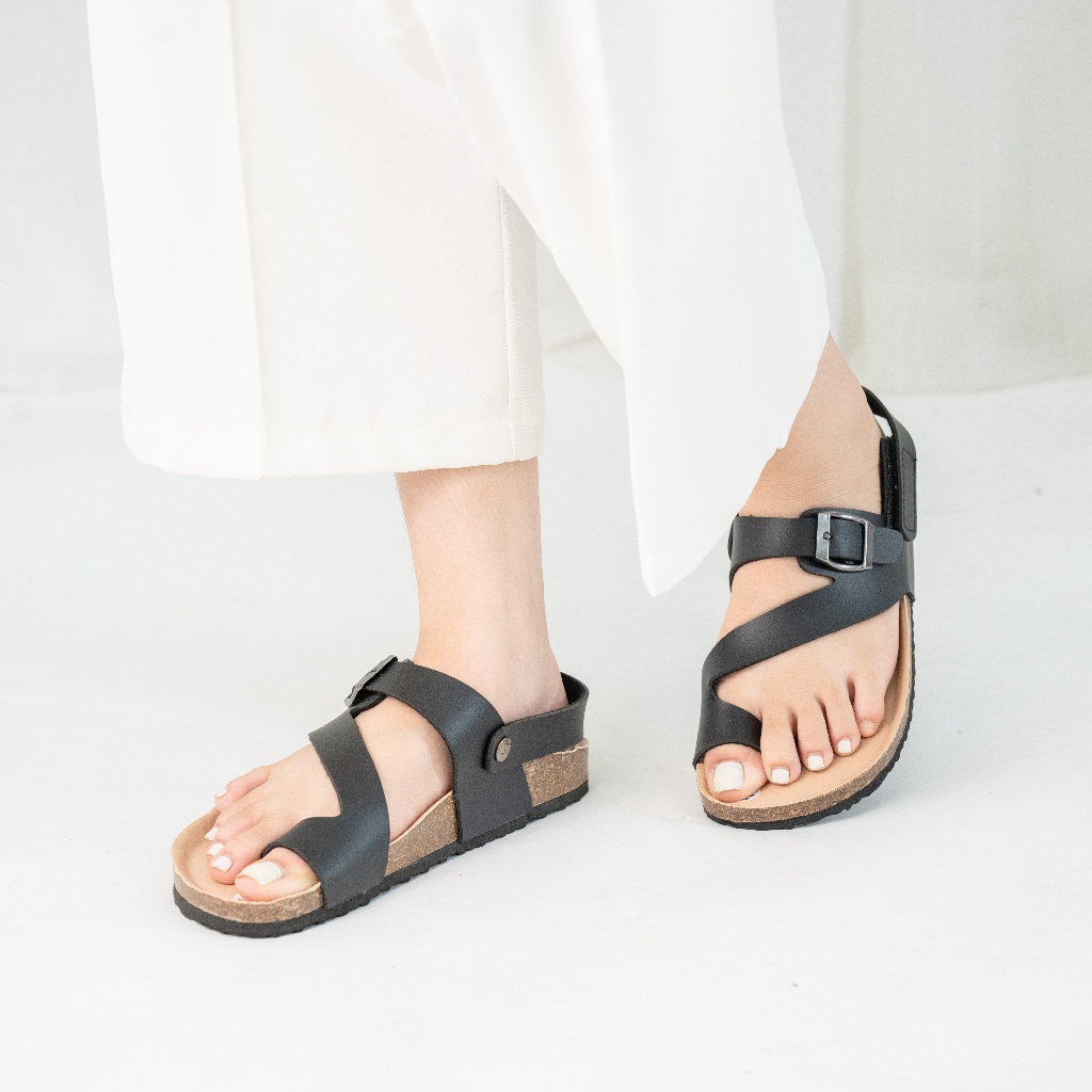 Sandal đế trấu xỏ ngón da PU cao cấp dép birken unisex chính hãng Bioline