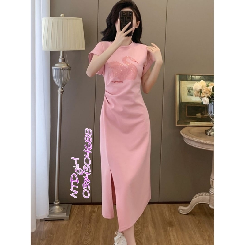 Hàng nhập - Đầm dáng ôm thun hồng thêu họa tiết thiên nga, váy body Quảng Châu xẻ tà nhíu 1 bên eo