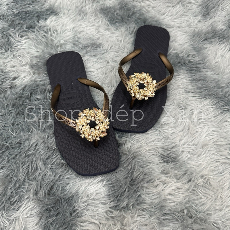 Dép kẹp xỏ ngón tông lào nữ mũi vuông đính charm Nguyệt Quế sang trọng, lấp lánh thời trang nhiều màu lựa chọn