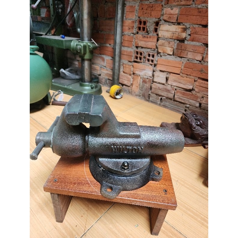 Eto bãi hiệu WILTON
