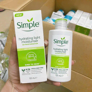 Kem Dưỡng Da Simple Kind To Skin Hydrating Light Moisturiser .