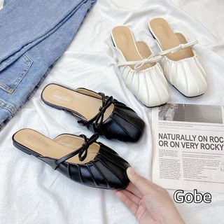 Giày sục mũi sò nữ - gobe - c126 - màu đen và kem
