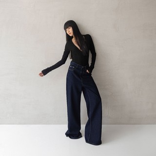 Highchic - quần jean dáng suông- lor jeans - blue navy - kiểu dáng sang trọng