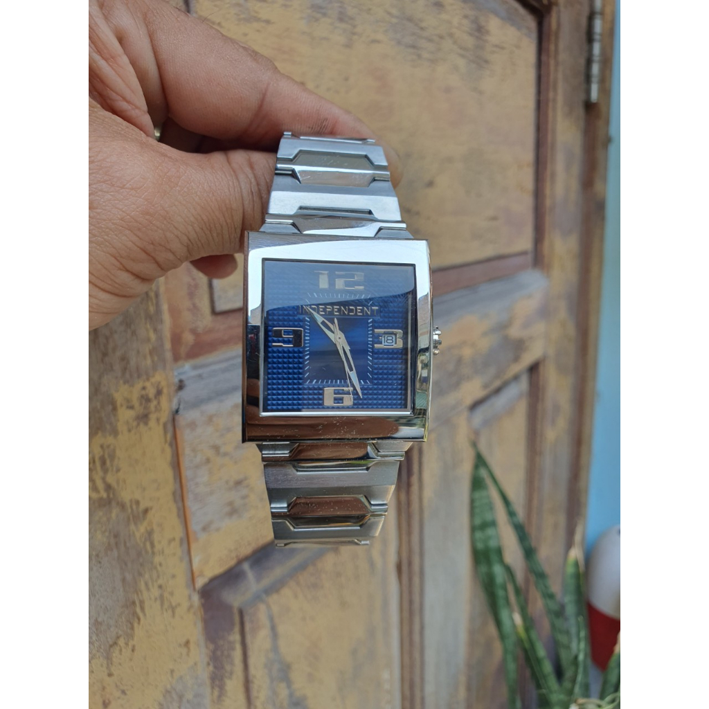 Đồng hồ nam, hiệu Independent- Citizen, hàng si nhật, mặt vuông, màu xanh, size mặt 37x41mm, hàng đã qua sử dụng, [HCM]
