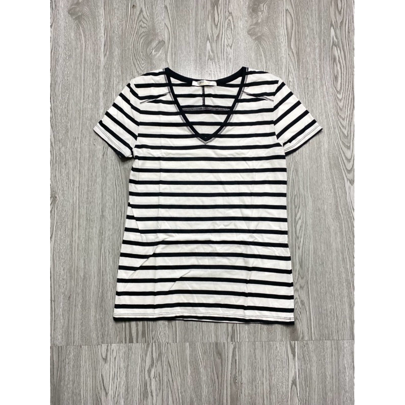 Áo thun AZUL xuất Nhật (size S) phom nhỏ