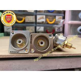 Jack ổ Av hoa sen rca âm hàn máy có bệ nhập khẩu hãng SOUNDKING. Báo giá 1 cái