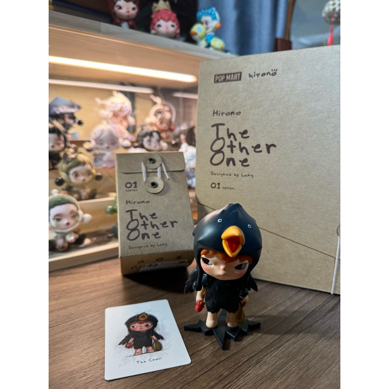 Pass nhanh 3 em Hirono vol 1, unseal còn box còn card, phụ kiện đầy đủ