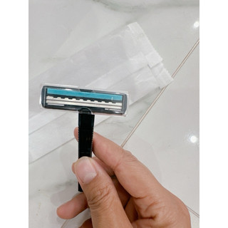 Dorco / dao cạo râu 🪒 tiện lợi 2 lưỡi bỏ túi
