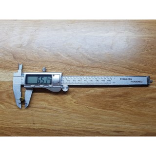 Tụ Nichicon FW  100uF - 25v