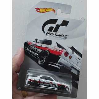 Xe Hotwheels Nissan Skyline GT-R