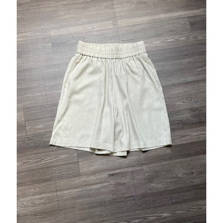 Quần short linen lưng thun