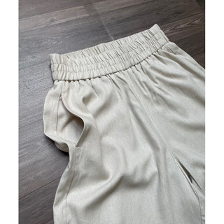 Quần short linen lưng thun