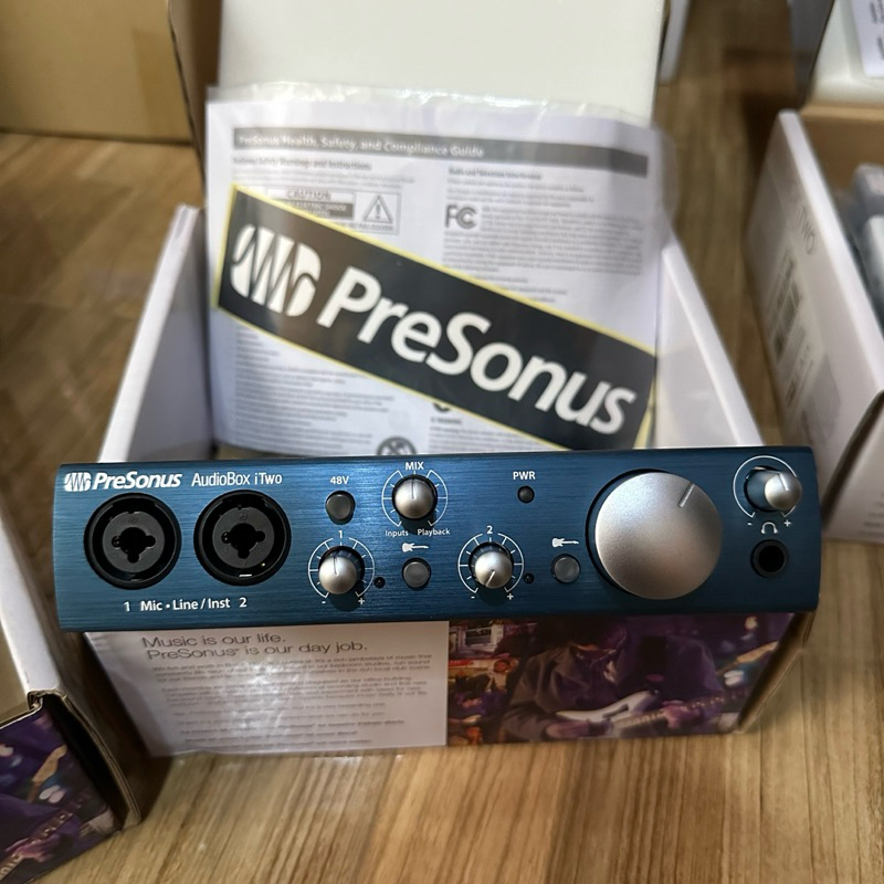 Soundcard thu âm Presonus Audiobox iTwo