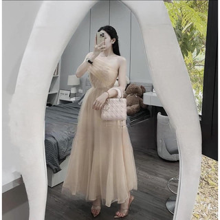 váy voan lệch vai