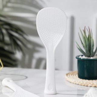 Muôi nhựa xới cơm, vá xới cơm chống dính đế đứng tiện lợi