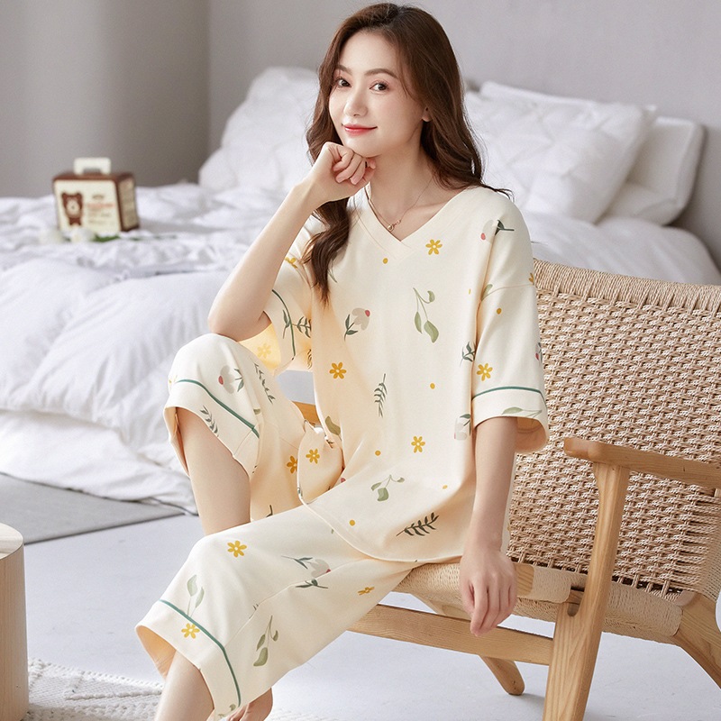 Bộ quần lửng mặc nhà, áo có kèm đệm lót ngực may sẵn bên trong, vải cotton co giãn thoải mái, đồ bộ mùa hè có mút ngực O