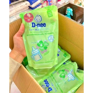 Nước rửa bình sữa Dnee 600ml thái lan